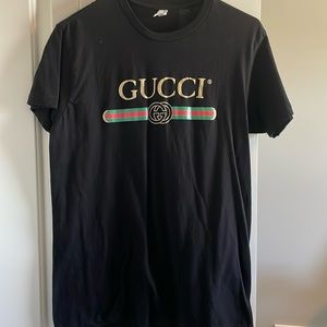 Black G logo shirt